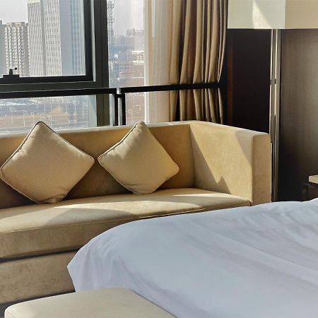 Melia Jinan Hotel Exterior photo