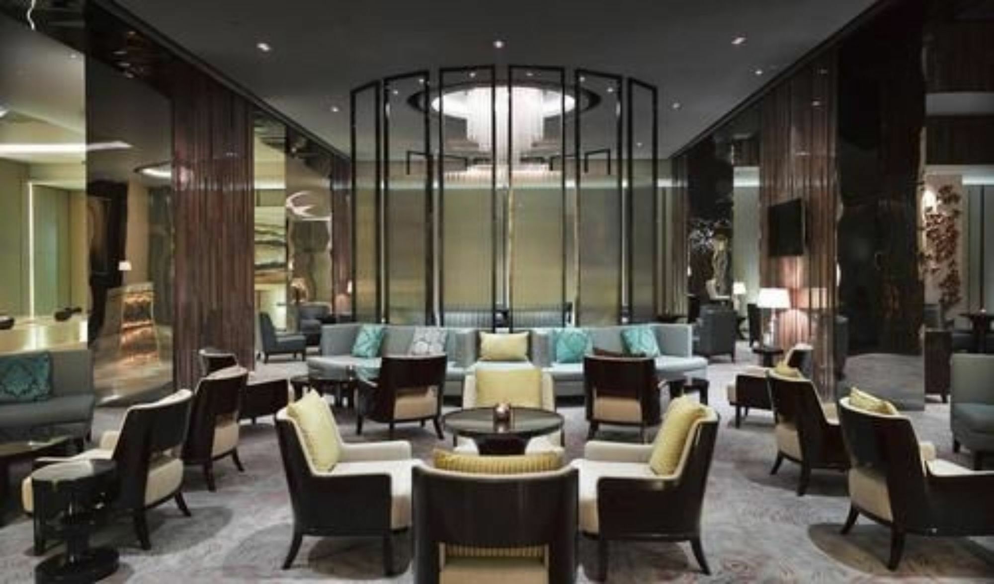 Melia Jinan Hotel Exterior photo
