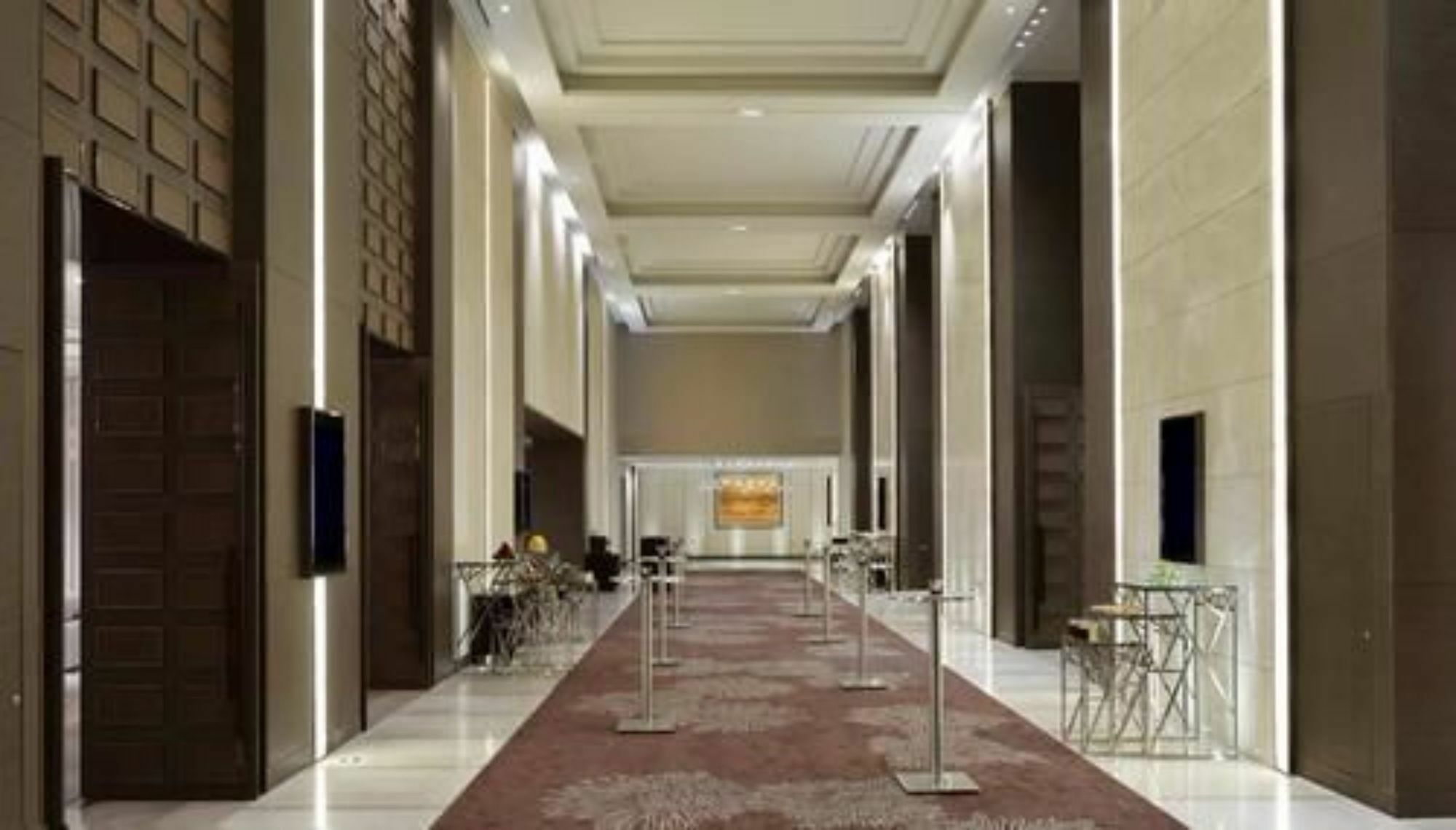 Melia Jinan Hotel Exterior photo